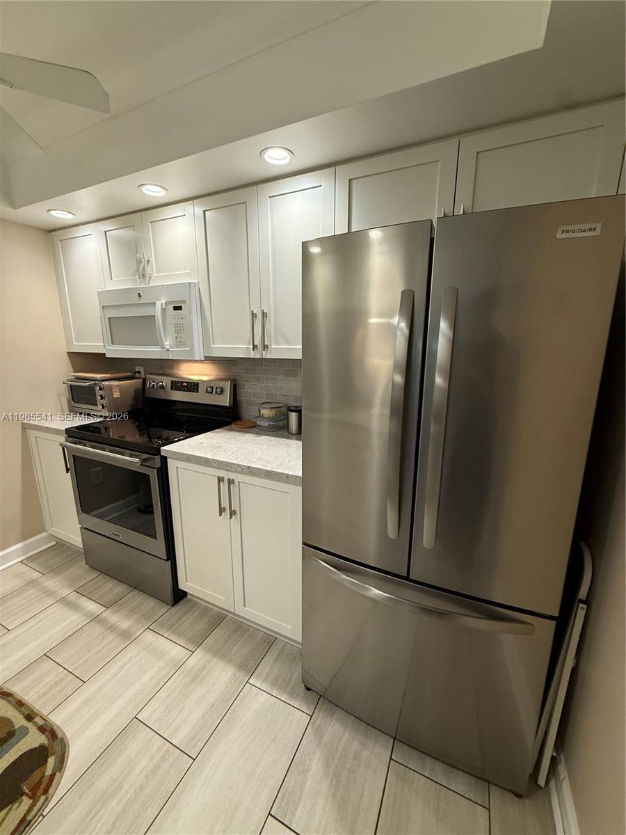 Listing photo of 608 Waterside Dr #608, Hypoluxo