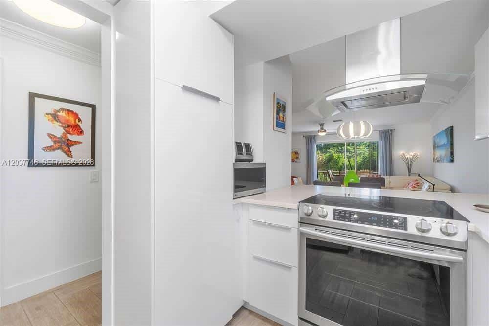 Listing photo of 234 Waterside Dr #234, Hypoluxo